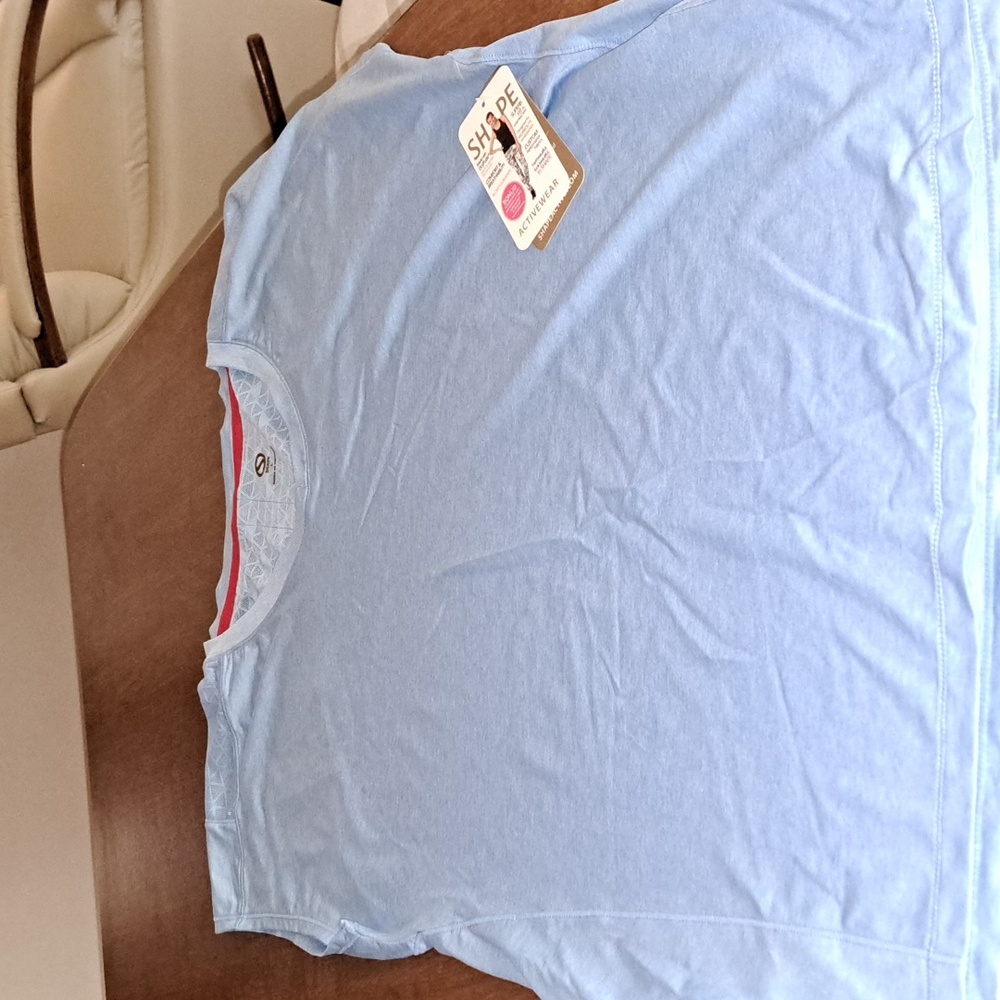 SALE Shape Activewear top L/ BUNDLE ONLY 2or more items